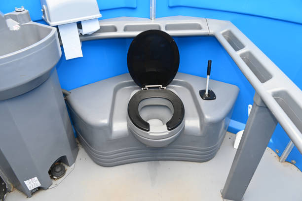 Professional porta potty rental in Vista, CA